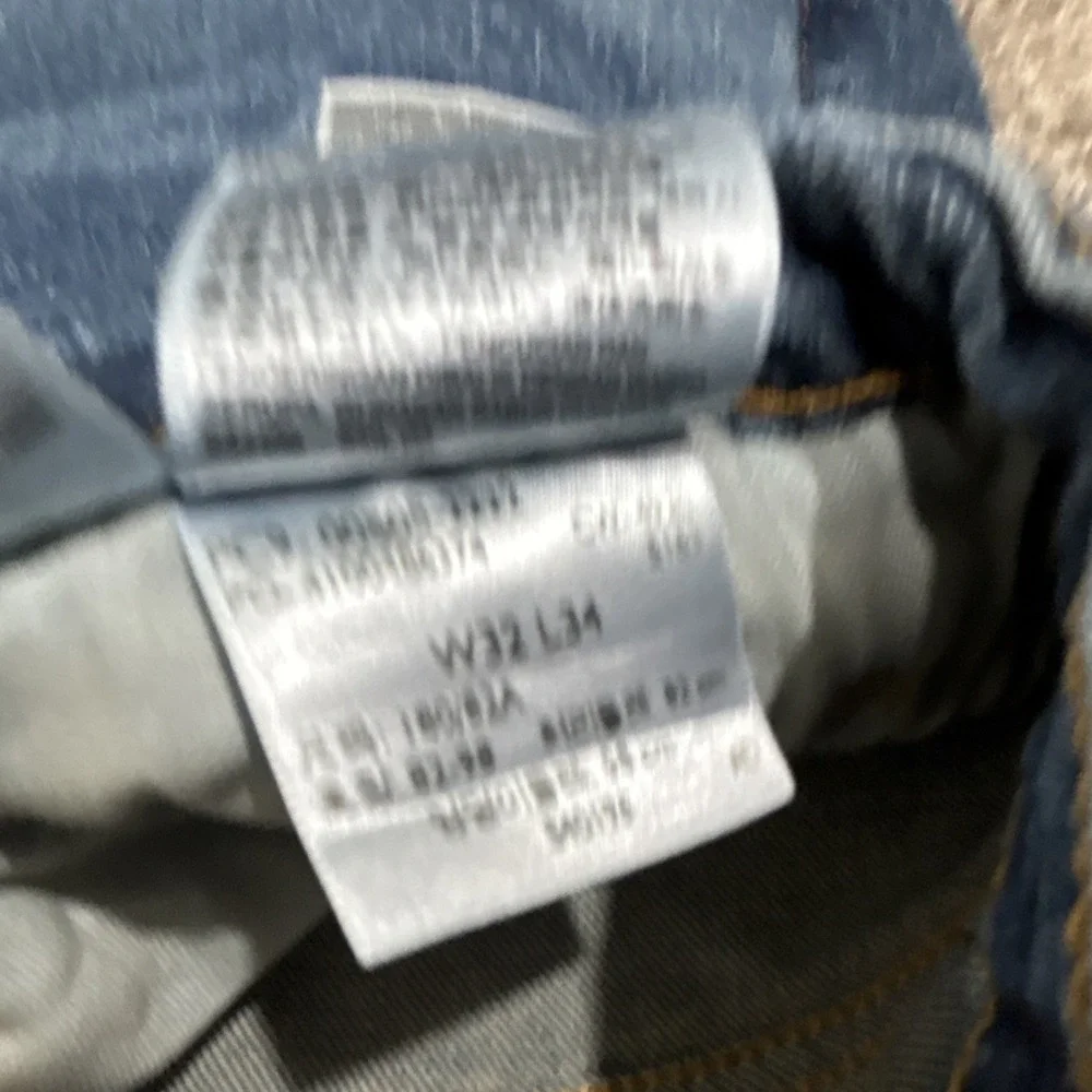 Levi's Men's Blue Denim Jeans Medium Wash Straight Leg Regular Fit Mid Rise - Picture 6 of 9